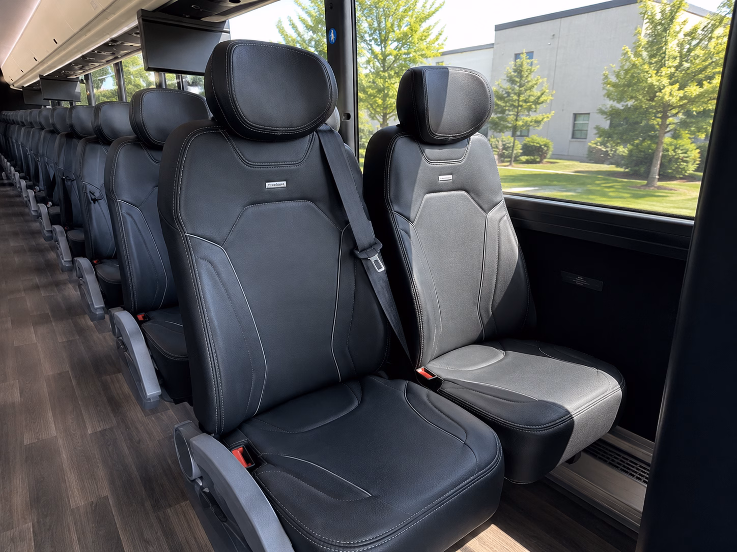 everett bus rentals
