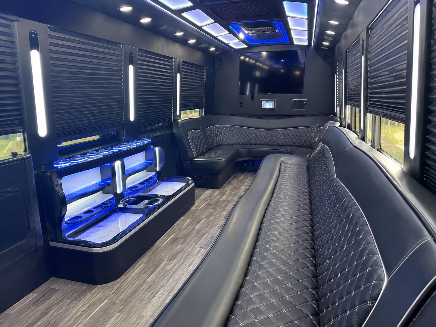 spokane quinceanera sweet 16 party bus rental