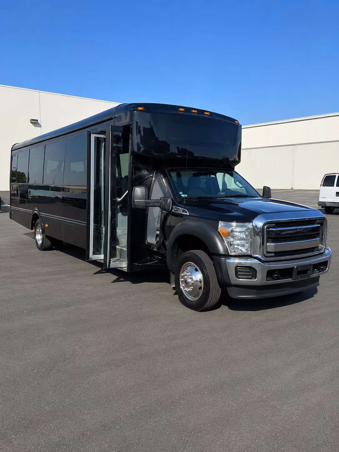 spokane wine brewery tour party bus rental