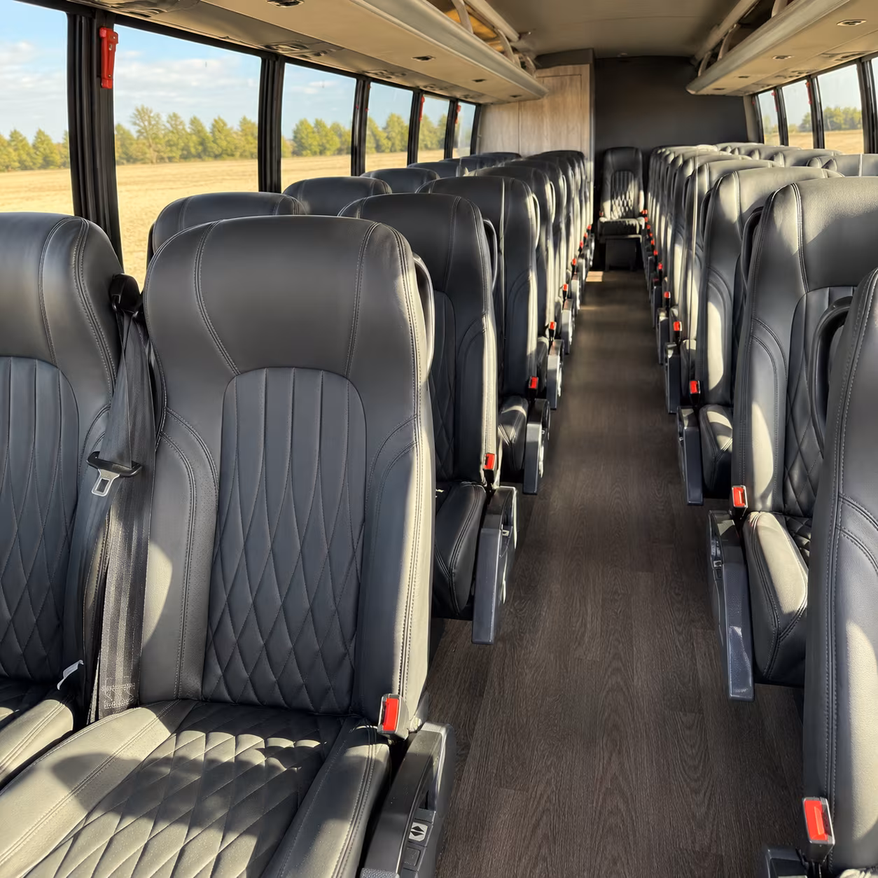 with a minibus getting to south hill venues and arbor crest is effortless